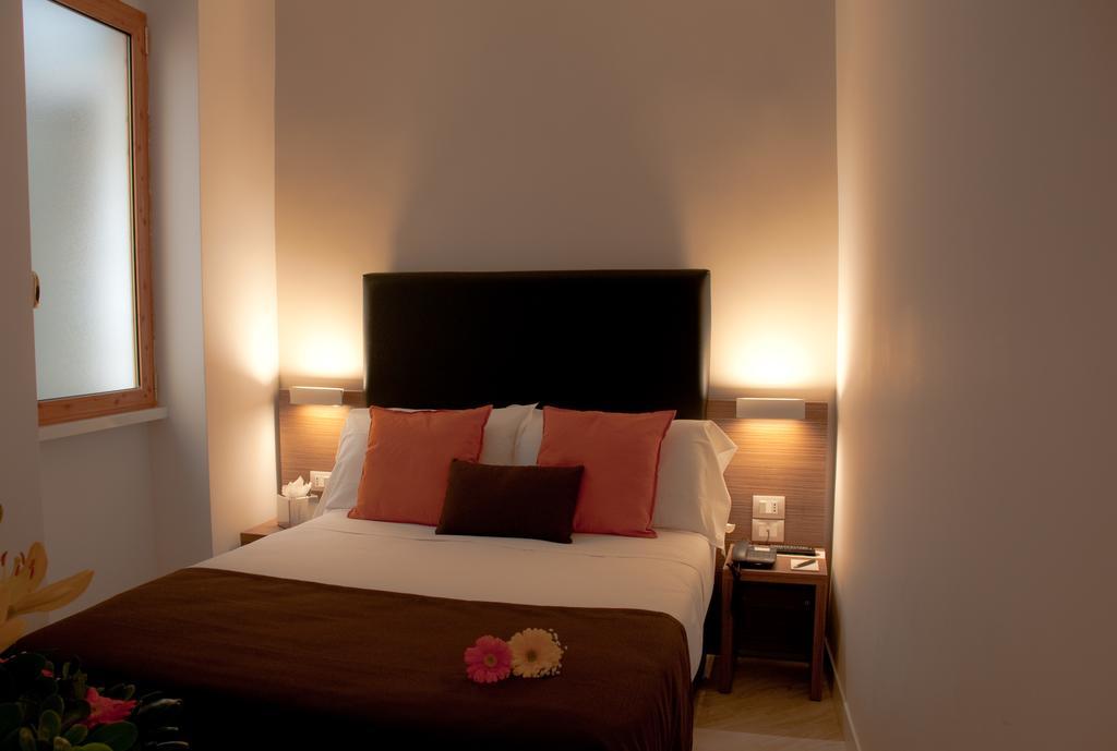 Hotel Concordia Roma Esterno foto